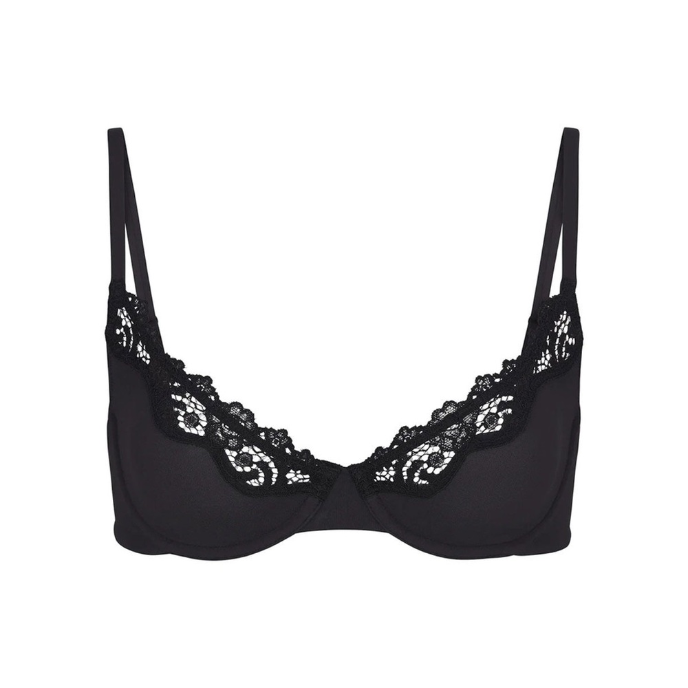 Skims fits everybody unlined lace scoop bra